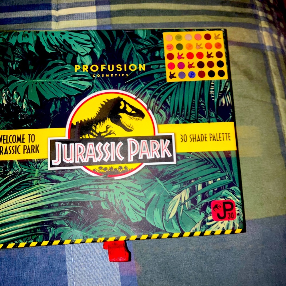 Profusion x Jurassic Park Eyeshadow Palette
